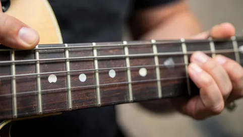 Akordy na gitarze elektrycznej