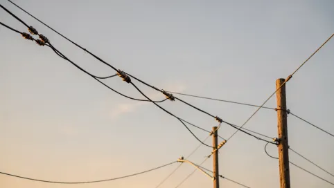 Elektromonter linii napowietrznych zarobki