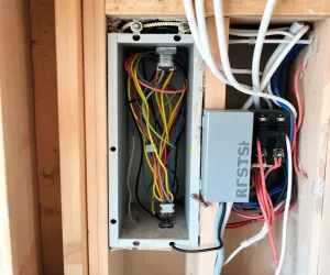 instalacje elektryczne w remoncie