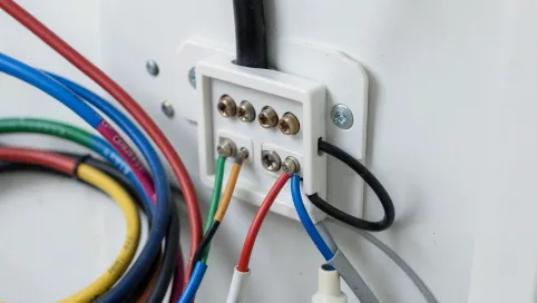 Jak Podłączyć Falownik Do Sieci Elektrycznej