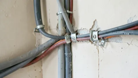 Jak Prowadzić Instalację Elektryczną W Domu