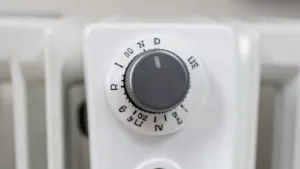 Jak ustawić termostat w grzejniku elektrycznym