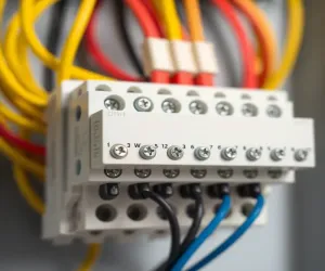 Listwa zaciskowa elektryczna