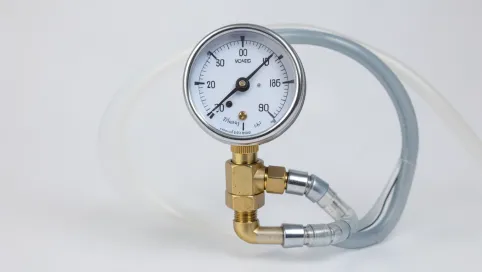 Manometr do prób szczelności instalacji wodnej