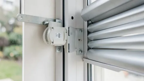 Montaż rolety zewnętrznej elektrycznej