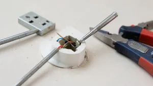Naprawa gniazdka elektrycznego cena