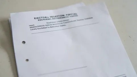 protokół odbioru wewnętrznej instalacji elektrycznej lub oświadczenie elektryka  kopia uprawnień