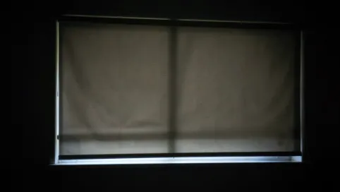 Rolety elektryczne a brak prądu