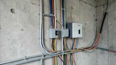 Wymiana instalacji elektrycznej w bloku