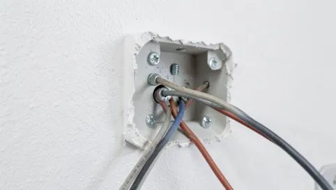 Montaż puszki elektrycznej w regipsie cena