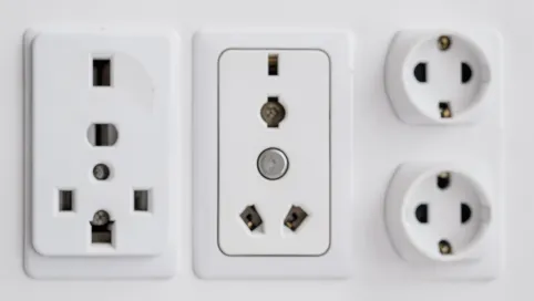 Opisy gniazd elektrycznych
